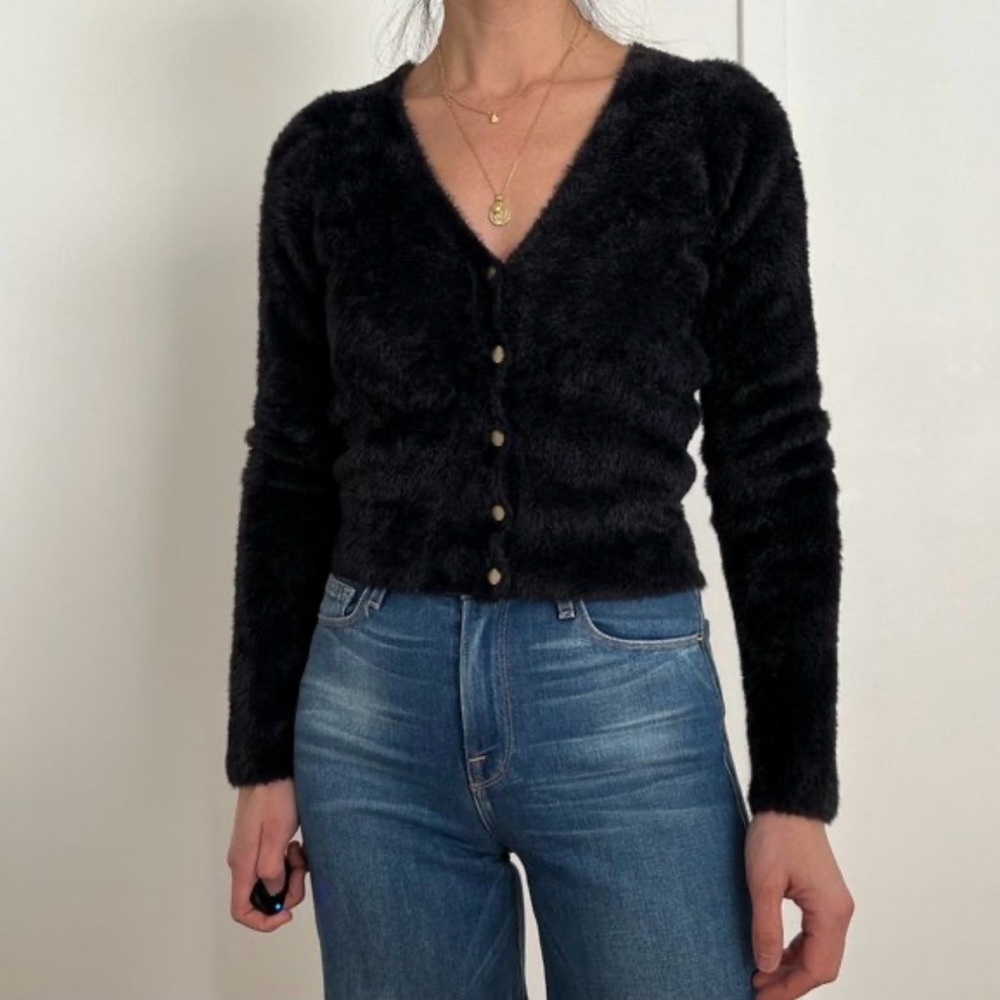 Soft Collection Abercrombie & Fitch Women’s Black Fuzzy Cardigan Size M Soft Y2K